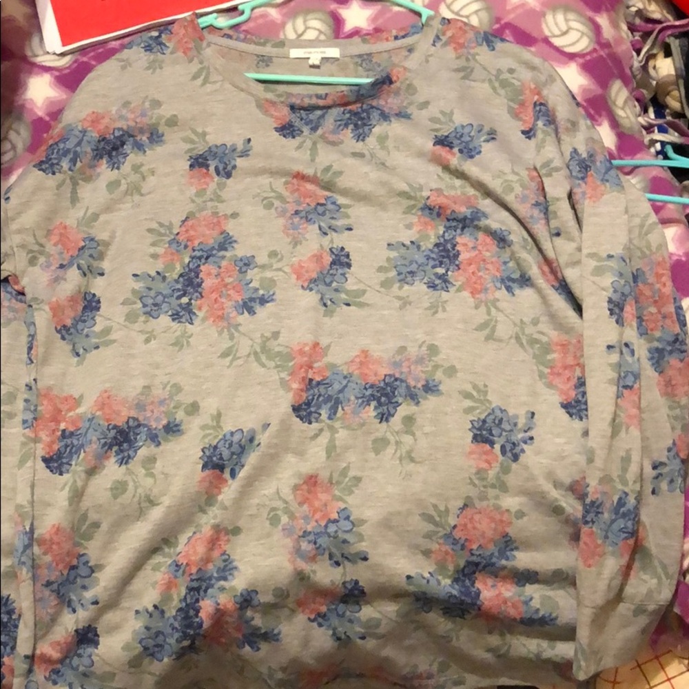🌟Flower print sweater🌟